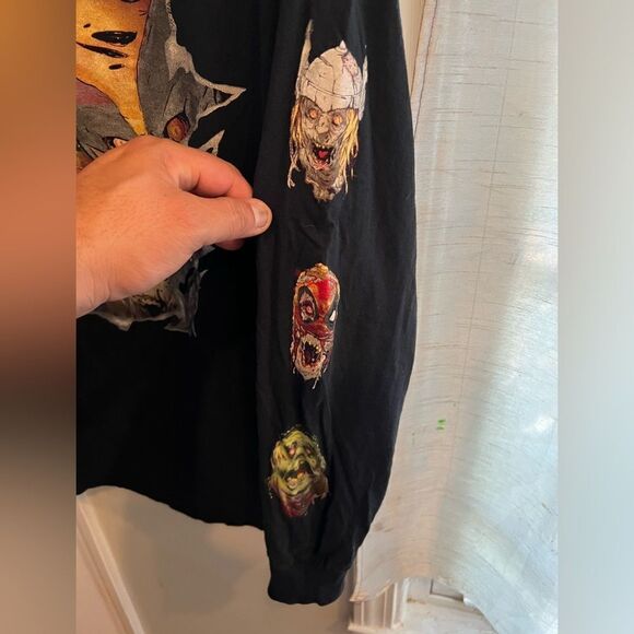 Marvel Zombies Long Sleeve T-Shirt - Marvel Zombie Heads Ripping Out - Picture 6 of 7